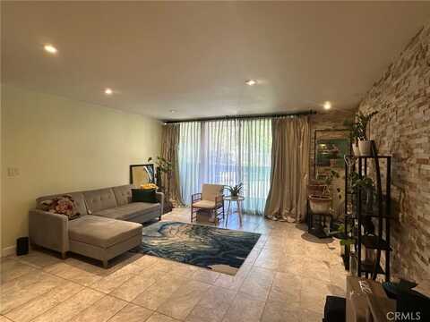5901 Canterbury Drive, Culver City, CA 90230