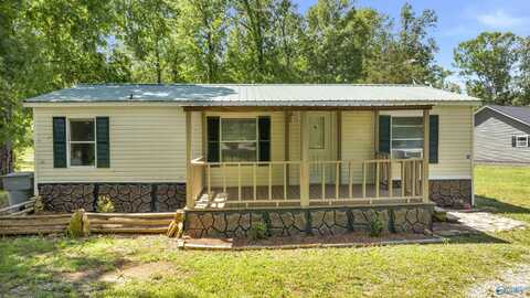 4030 Oak Drive, Cedar Bluff, AL 35959