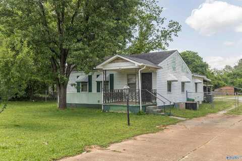 2808 Elmore Road, Huntsville, AL 35805