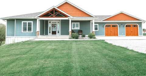 501 Dogwood Drive, Macon, MO 63552
