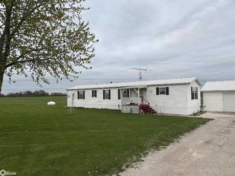120 N Cedar Road, Hillsboro, IA 52630