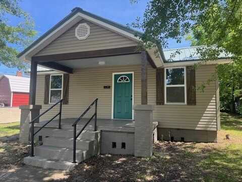 104 South 9th Avenue, Amory, MS 38821