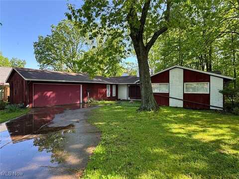 724 Wyleswood Drive, Berea, OH 44017