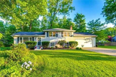 1429 Tomilu Drive, Girard, OH 44420