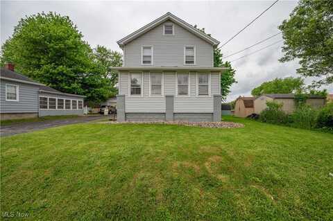 232 Highland Avenue, Niles, OH 44446
