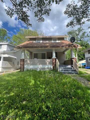 649 Inman Street, Akron, OH 44306