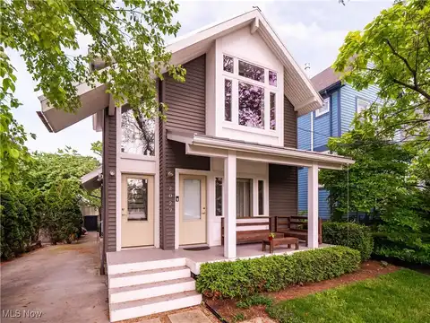 2027 W 11th Street unit: Up, Cleveland, OH 44113