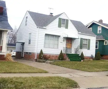 6014 Laverne Avenue, Parma, OH 44129