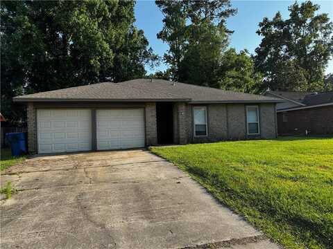 930 Forest Loop, Mandeville, LA 70471