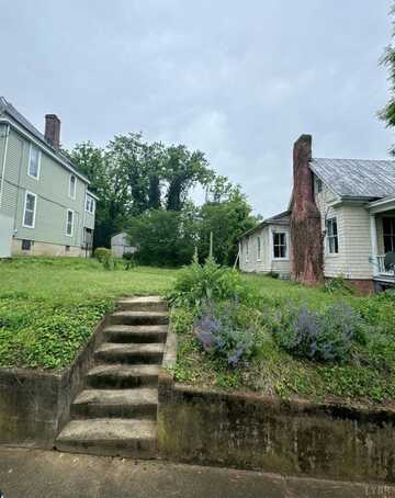 1005 Jackson Street, Lynchburg, VA 24504
