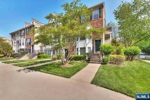 778 Sassafras Court, Mahwah, NJ 07430