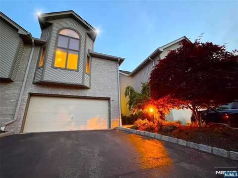 303 Cedar Court T069, Norwood, NJ 07648