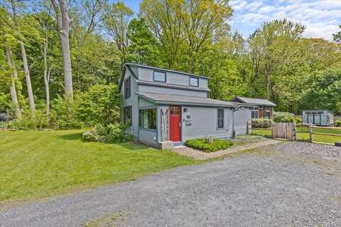 67 Proctor Avenue, South Burlington, VT 05403