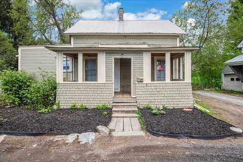 16 Shurtleff Place, Barre, VT 05641