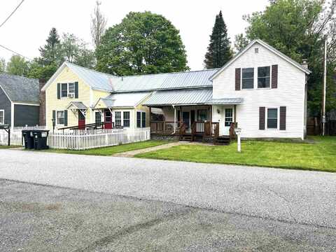 92 River Street, Montgomery, VT 05471