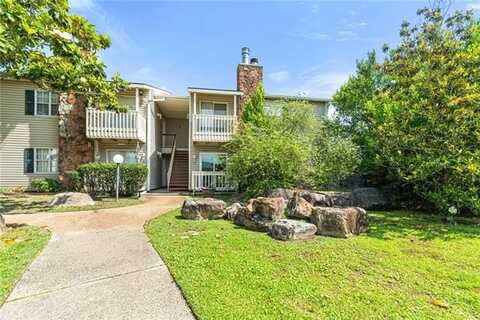 736 VILLAGE Road, Kenner, LA 70065