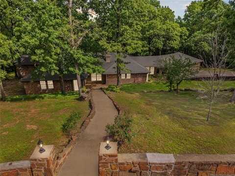 3003 W 77th Street, Tulsa, OK 74132