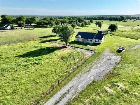 27144 S 60th Street, Porum, OK 74455