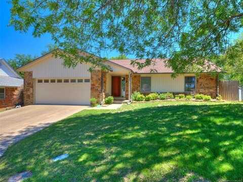 124 Canterbury Court, Bartlesville, OK 74006