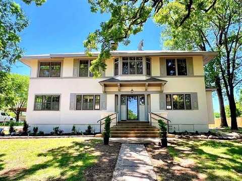 525 W Downing Street, Tahlequah, OK 74464