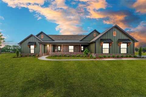 16208 E 102nd Street North, Owasso, OK 74055