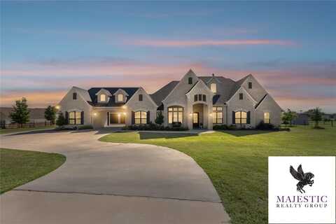 2201 Summerlin Court, Granbury, TX 76048