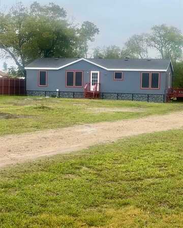 5197 County Road 547, Nevada, TX 75173