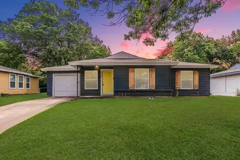 1209 Ralph Street, Grand Prairie, TX 75051