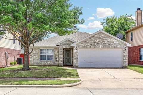 914 Gillon Drive, Arlington, TX 76001