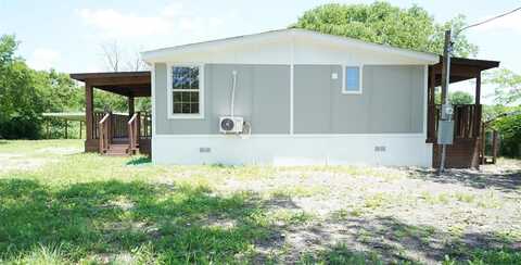 368 S Chambers Avenue, Emhouse, TX 75110