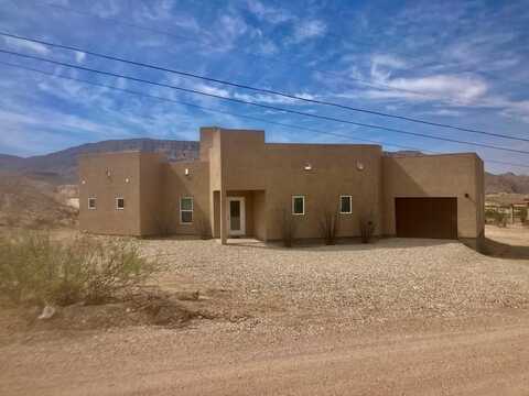 420 Santana Dr, Lajitas, TX 79852