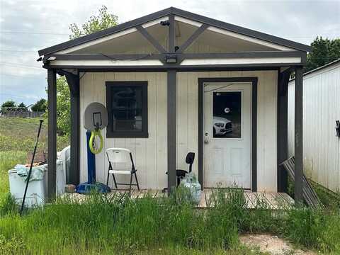 20269 Fairbanks Lane, Tecumseh, OK 74873