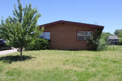 2803 S Missouri, Joplin, MO 64804