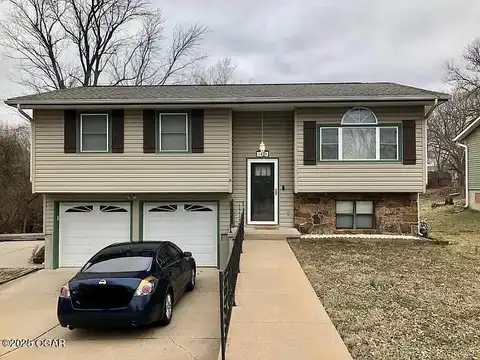 1405 W Aylor Street, Webb City, MO 64870