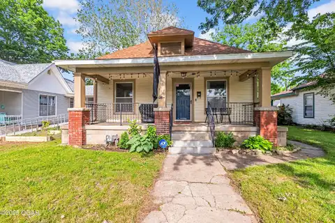 1815 S Empire Avenue, Joplin, MO 64801