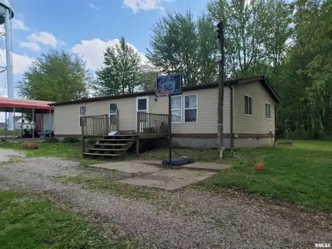 4372 Cartter Road, Kell, IL 62853