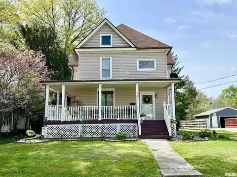 729 W DOUGLAS Avenue, Jacksonville, IL 62650