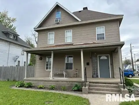 334 S EAST Street, Jacksonville, IL 62650