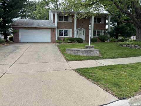 707 YORKSHIRE Court, Washington, IL 61571