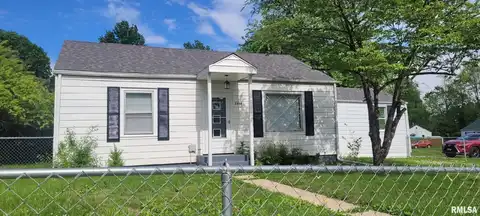 2814 Mannen Street, Mount Vernon, IL 62864