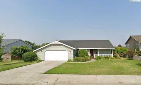 1709 S Lyle, Kennewick, WA 99337