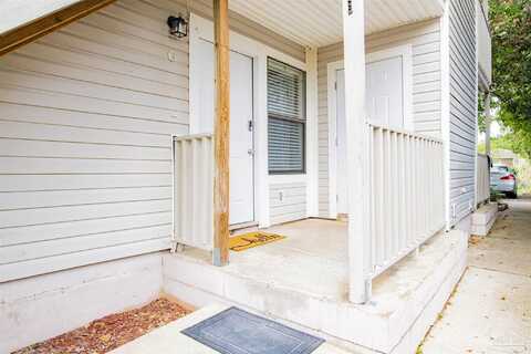 1271 Redwood Ln, Gulf Breeze, FL 32563