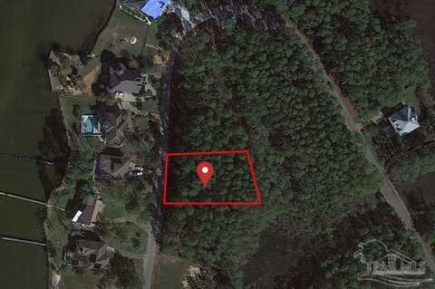 4533 Bayside Dr, Milton, FL 32583
