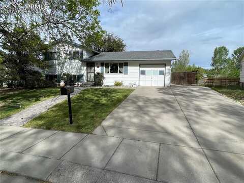 4620 SCENIC Circle, Colorado Springs, CO 80917