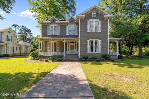 804 Fayetteville Road, Rockingham, NC 28379