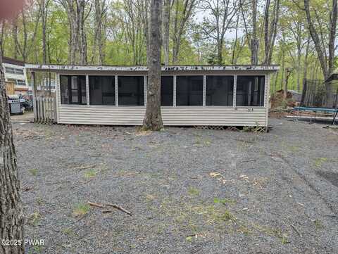141 Aztec Drive, Shohola, PA 18458