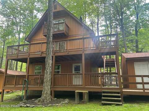 106 Chestnut Drive, Greentown, PA 18426