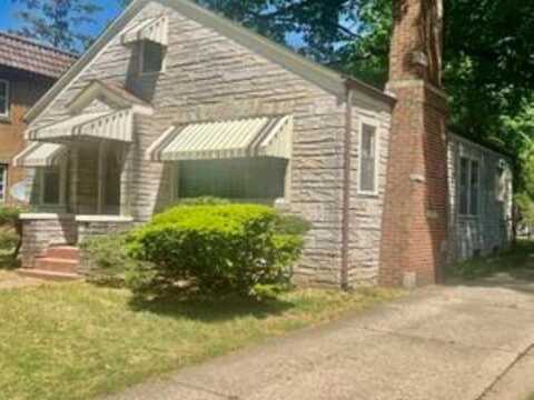 2209 HANCOCK, ROCKFORD, IL 61103