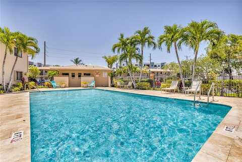2912 NE 8th Ter, Oakland Park, FL 33334