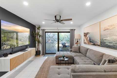 825 NW 13th St, Boca Raton, FL 33486
